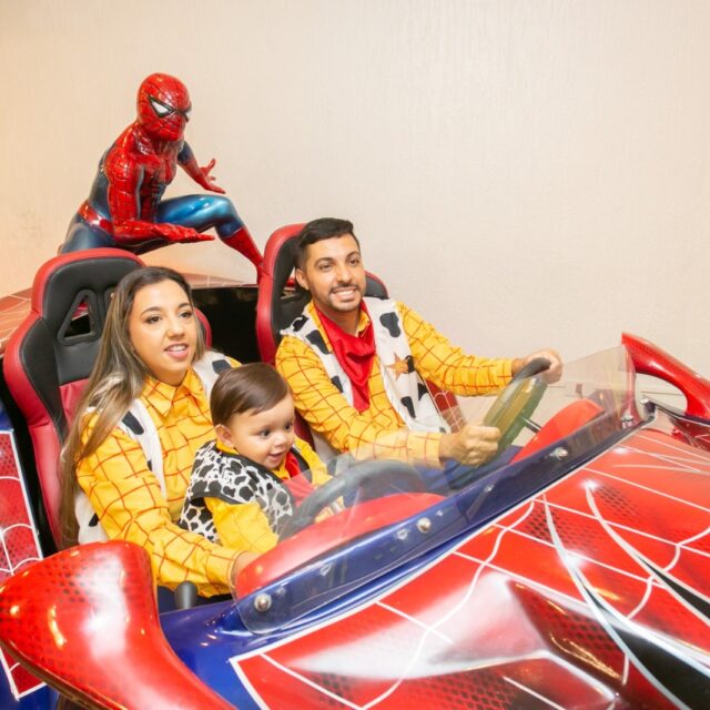 Pietro celebrou seu 1º aninho em uma festa divertida de Toy Story no Kroko Kids Buffet! 🚀🧸💚

Jennifer e Diego, que alegria receber a família de vocês no dia 22/02 para esse momento tão especial. O tema clássico trouxe aventuras, personagens queridos e muitos sorrisos para o pequeno Pietro e todos os convidados!

Obrigada por escolherem o Kroko Kids Buffet para criar essas memórias inesquecíveis. Que venham muitos anos de brincadeiras e felicidade! 🥰

Assessoria @mimose.studio - Estratégia & Marketing ✨