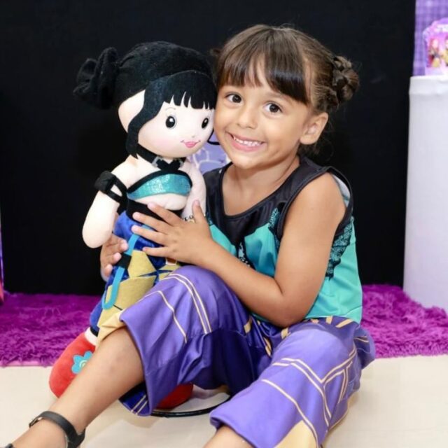 Luísa brilhou aos 4 anos com uma festa empoderadora Guerreiras do K-Pop no Kroko Kids Buffet! 💃🎤✨💚

Lucila e Davison, que alegria receber vocês para a 2ª festa conosco no dia 11/01! O tema encheu o espaço de energia, coreografias e muita diversão para a Luísa e suas amigas brilharem como verdadeiras estrelas.

Obrigada pela confiança repetida no Kroko Kids Buffet para criar essas memórias tão especiais. Que venham mais comemorações cheias de ritmo e alegria! 🥰

Assessoria @mimose.studio - Estratégia & Marketing ✨